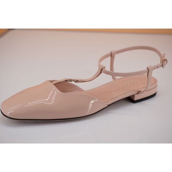 Gucci Nude Patent Buckled T Strap GG Square Ballet Flat Sandals Size 37 New $890